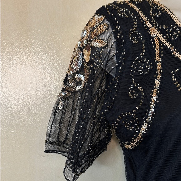 Babeyond Black and Gold 1920’s Fringe Flapper dress size M - Picture 4 of 16